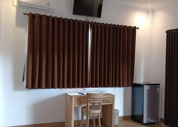 Karma House Homestay *