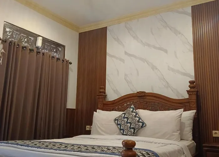 Homestay Karma House *