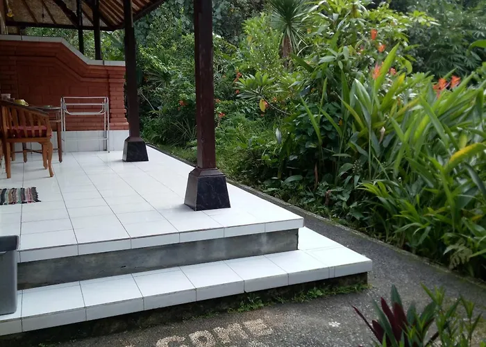 Karma House Homestay *