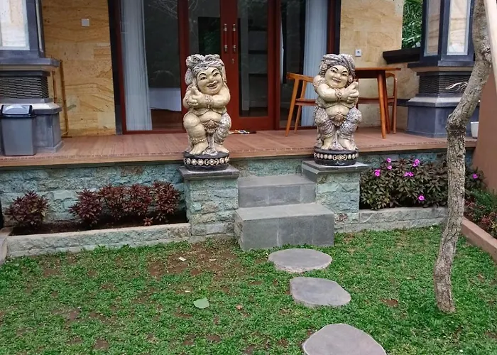Homestay Karma House