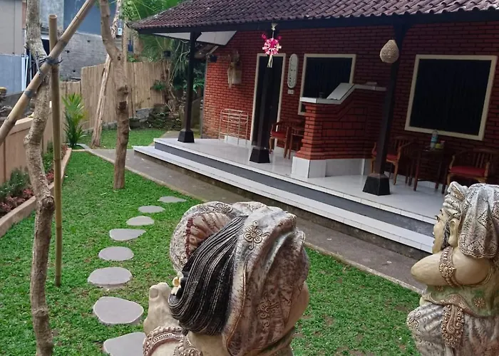 Homestay Karma House