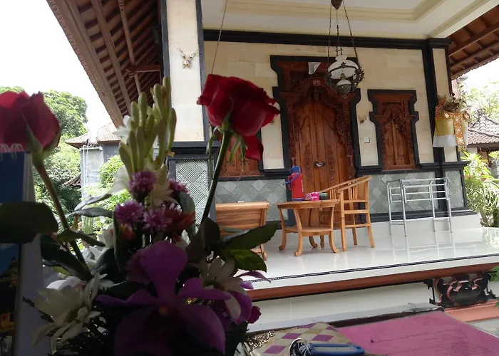 Homestay Karma House *